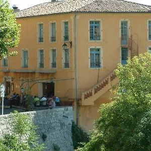 https://hotel-le-belvedere-moustiers-sainte-marie.fr-provencehotel.com